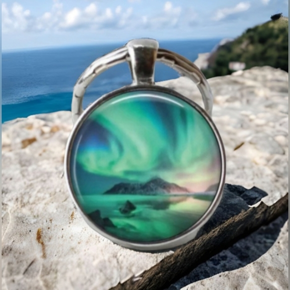 Island Keychain - Picture 5 of 8